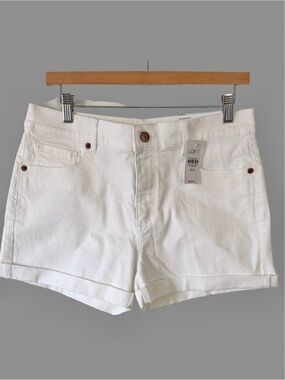 LOFT NWT Mid Rise Roll Cuff White Denim Shorts 28/6